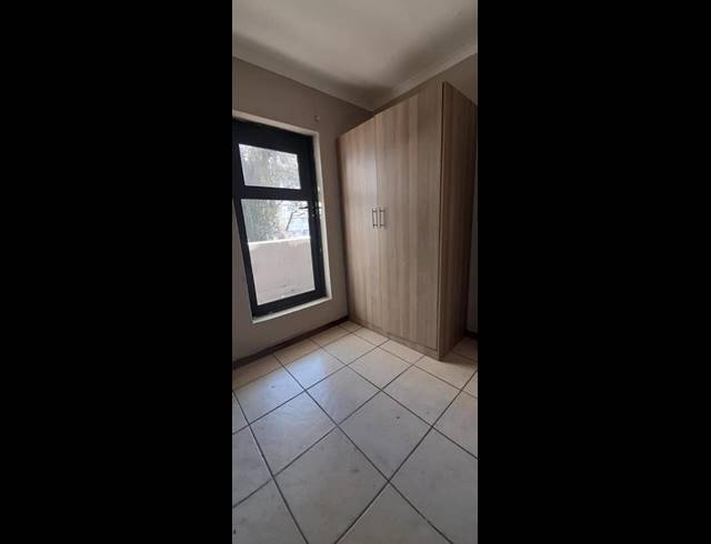 2 BEDROOM PROPERTY TO RENT IN FERNDALE